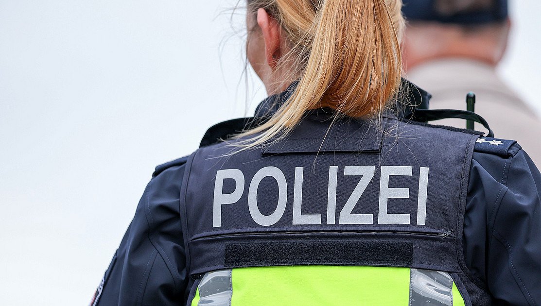 Uniform darf nicht als Kostüm getragen werden