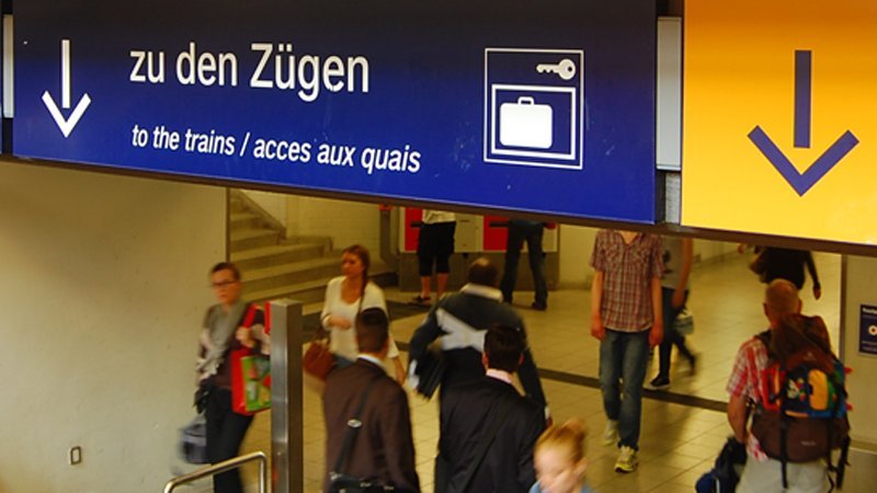 Bielefelder Hauptbahnhof am Wochenende wieder strikt waffenfrei