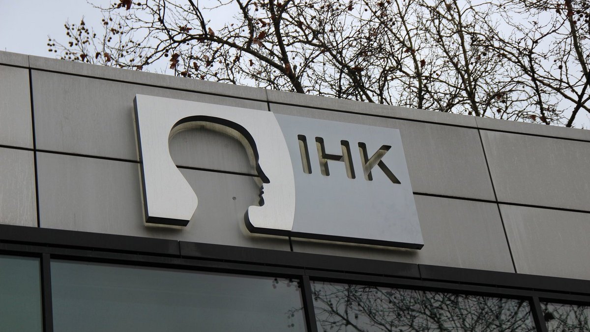 Aktueller Ausbildungsatlas der IHK in Bielefeld als Wegweiser in OWL