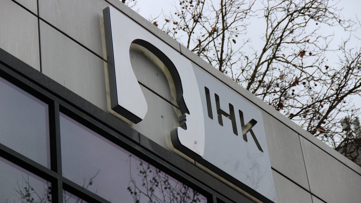 IHK Bielefeld: Kommunalwahlen entscheiden über die Wirtschaft in OWL