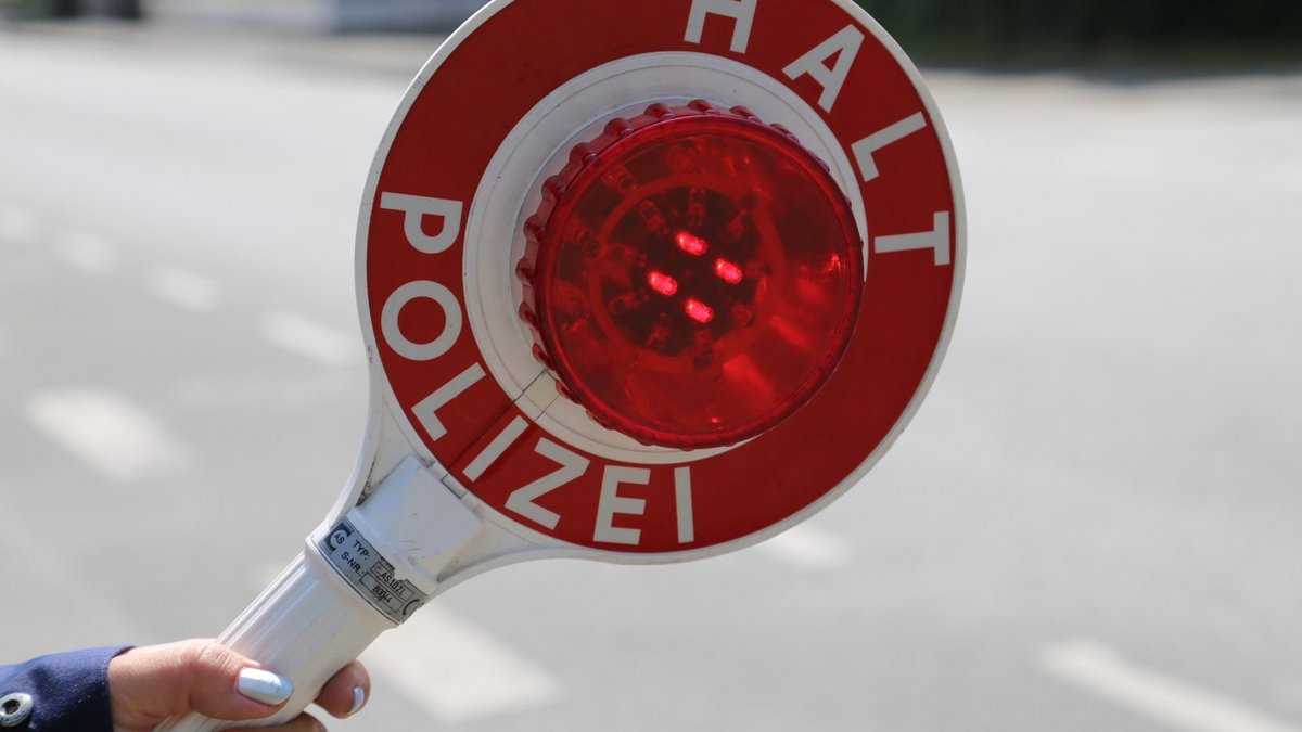 Kreis Herford: Polizei kontrolliert E-Scooter und Pedelecs - 60 Verstöße
