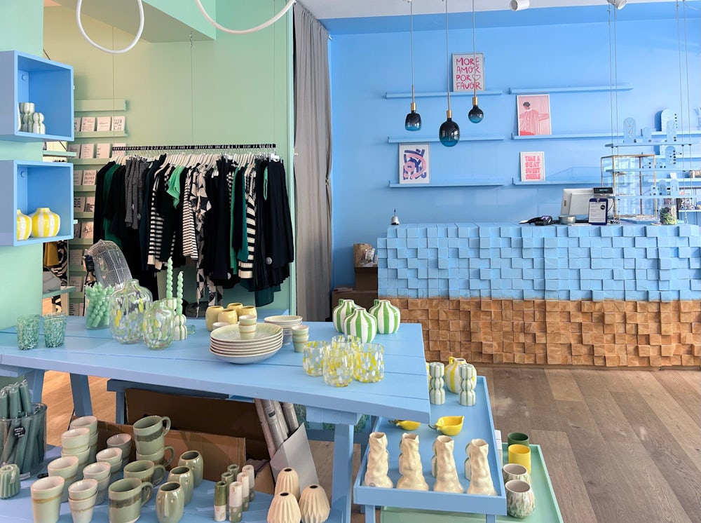 Wohlfühlen in Pastell - von Porzellan bis zur Kleidung  - steht in den Weißglut Stores an erster Stelle.
