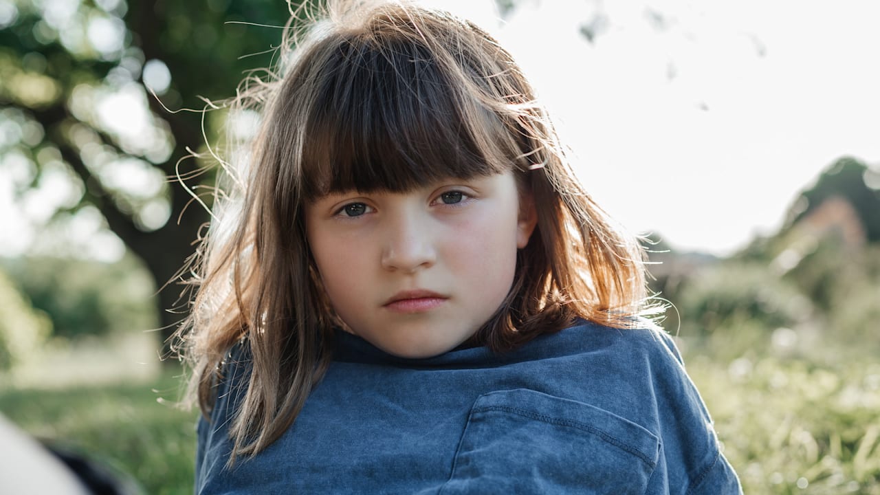 Studie mit Kindern: Haar-Test kann Depressionen zeigen | Leben & Wissen