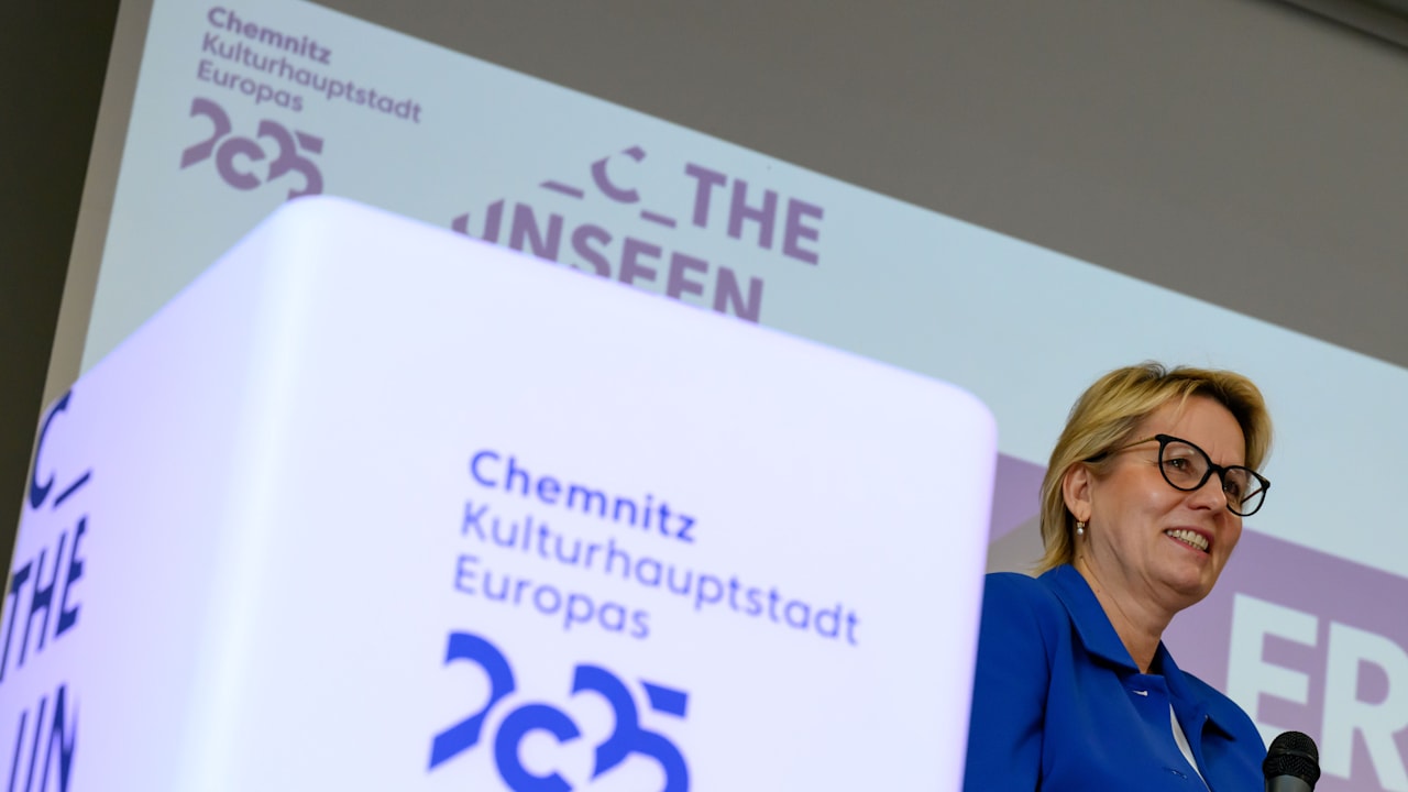 „C the unseen“: Chemnitz strickt sich durchs Kulturhauptstadt-Jahr | Politik
