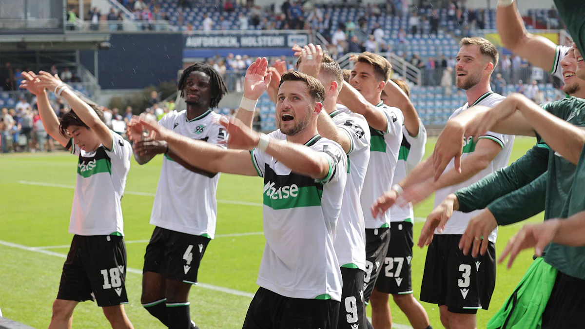 Hannover 96: Der komplett renovierte Tabellenführer - Sport