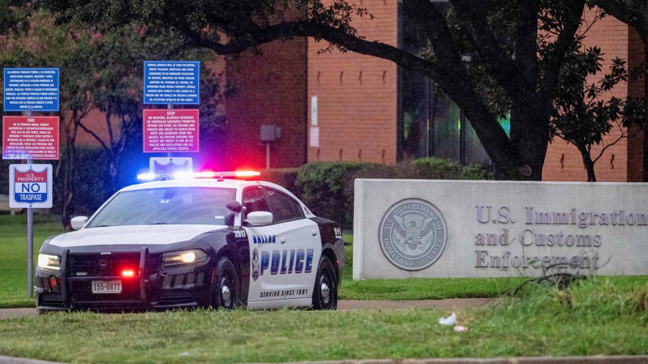 Toter bei Schüssen auf ICE-Außenstelle in Dallas