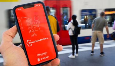 Deutschlandticket könnte schon bald 64 Euro kosten