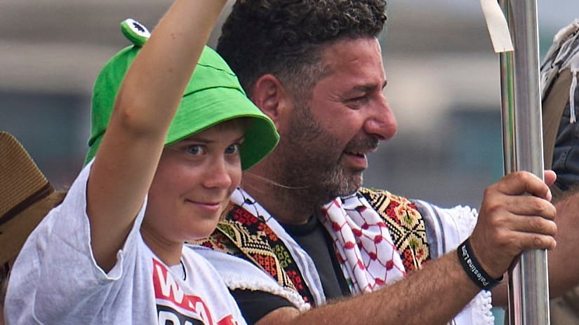 „Freiheitsflotte“ voller Extremisten: Greta jetzt voll auf Hamas-Kurs! | Politik