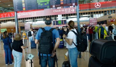 Weiter Flugausfälle nach Cyberangriff - Ursache unklar