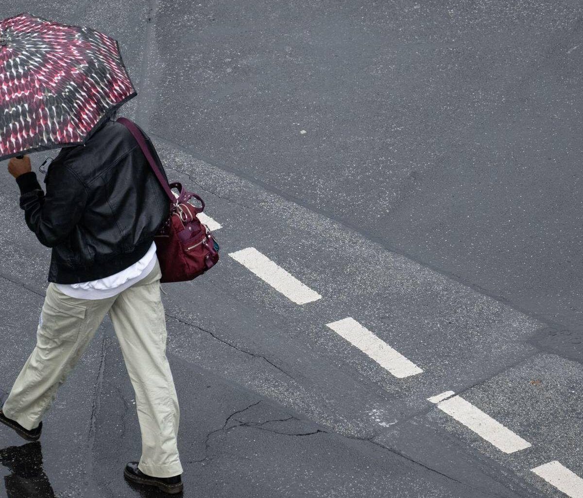 Deutlich kühler zu Herbstbeginn - Dauerregen im Süden