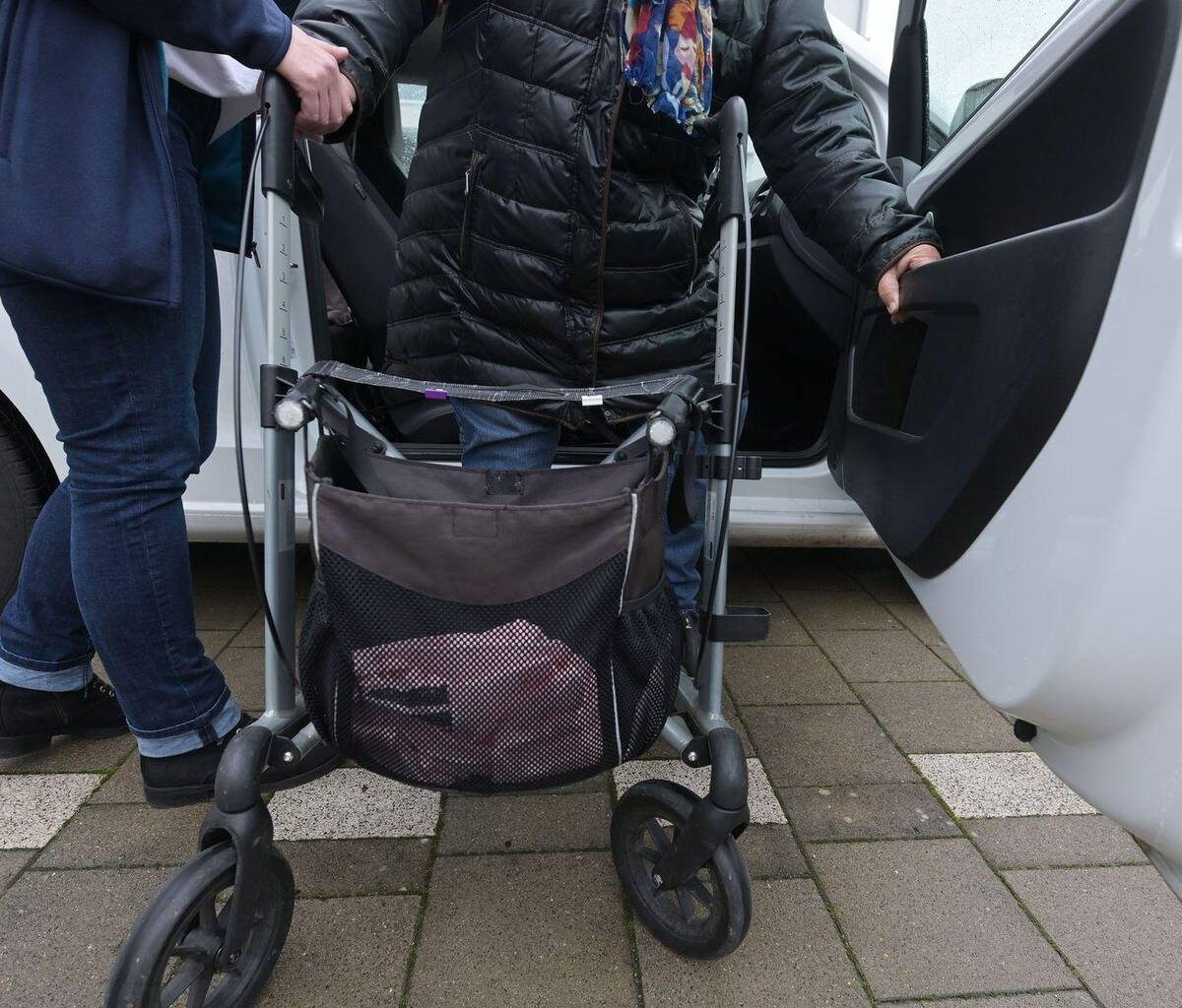 Bericht: Abschaffung von Pflegegrad 1 im Gespräch