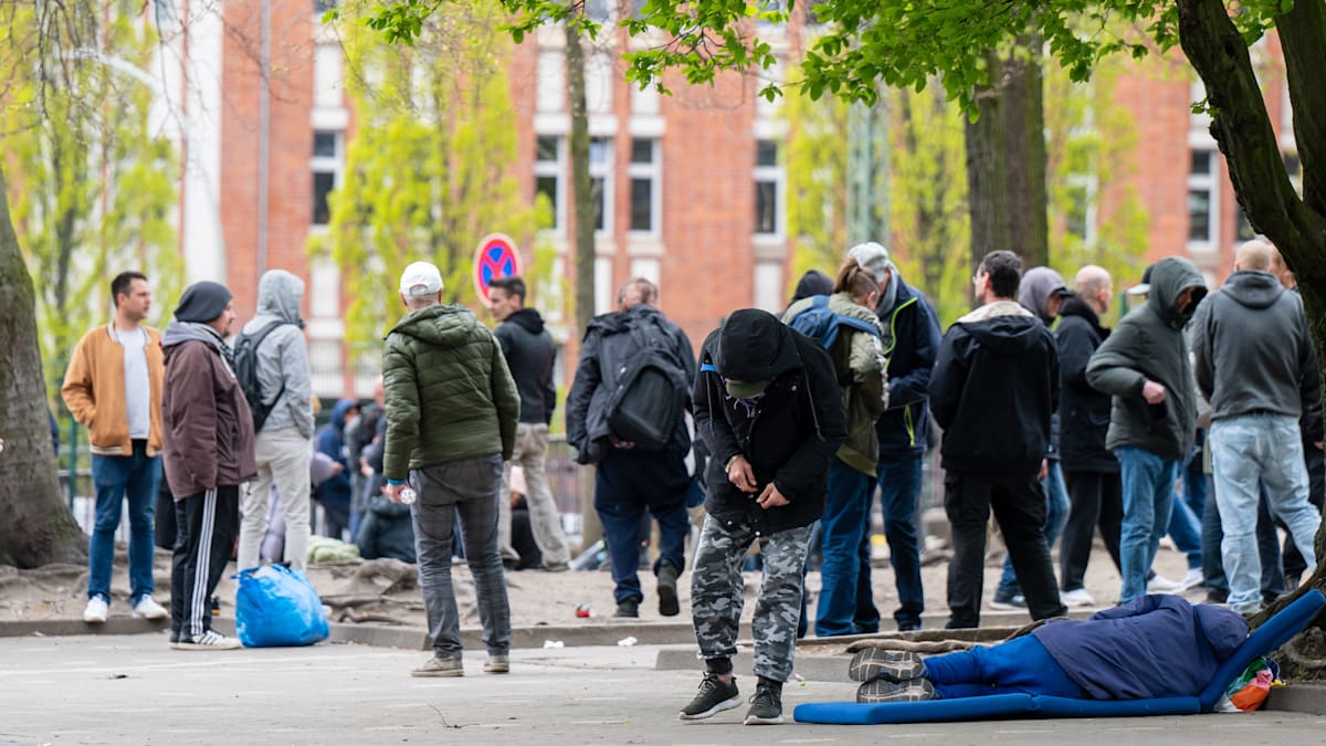 Hilfe für suchtkranke Obdachlose: Warum Hamburg jetzt mit einem neuen Modell gegen die Drogenszene ankämpft