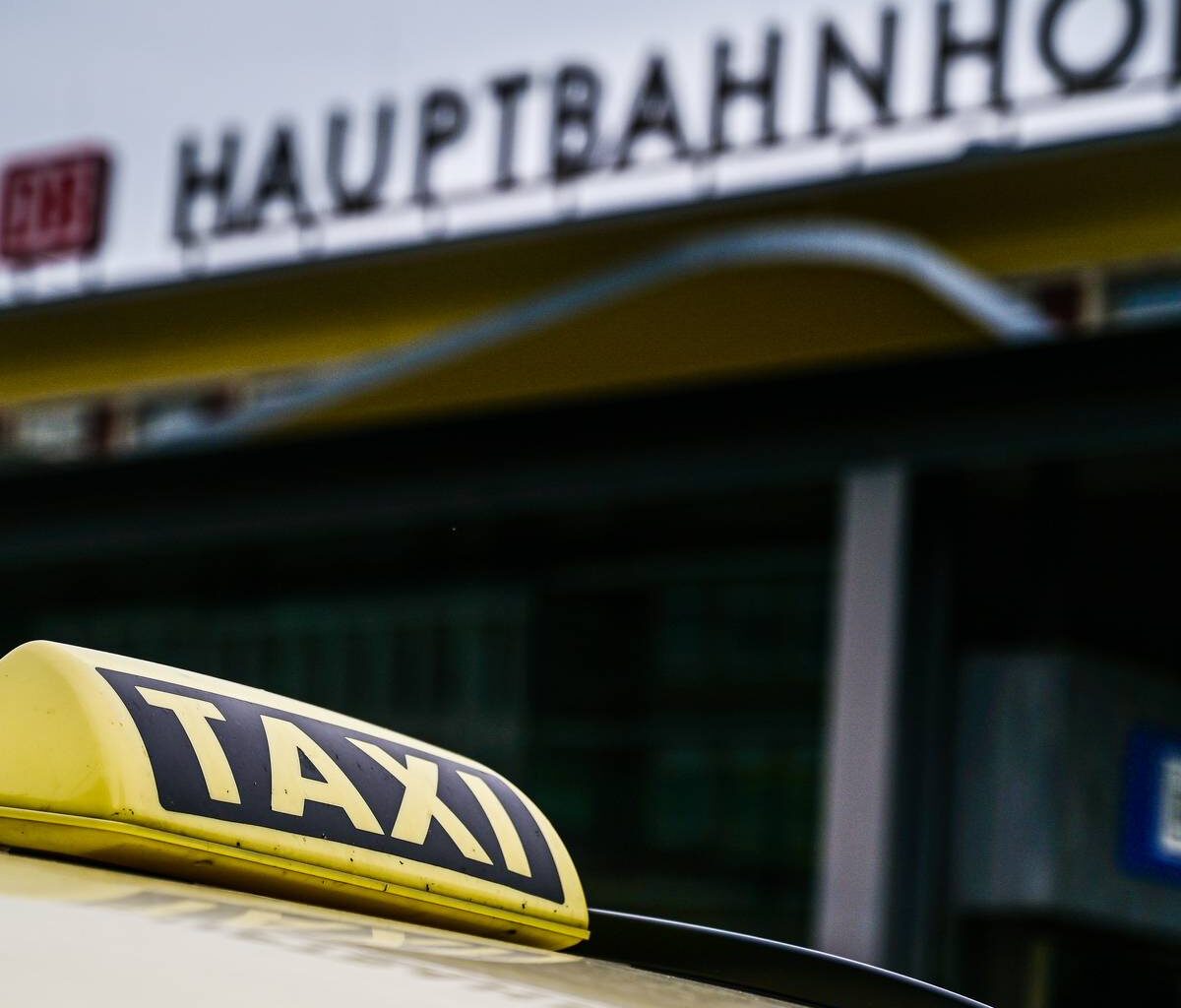 Sicherer Heimweg: Keine Frauen-Nacht-Taxis in Bochum