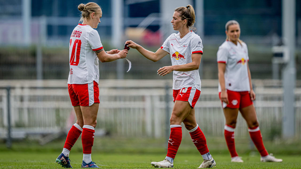 RB Leipzig: Kuriose Rotation! Bundesligist hat Heim- und Auswärts-Kapitänin | Sport