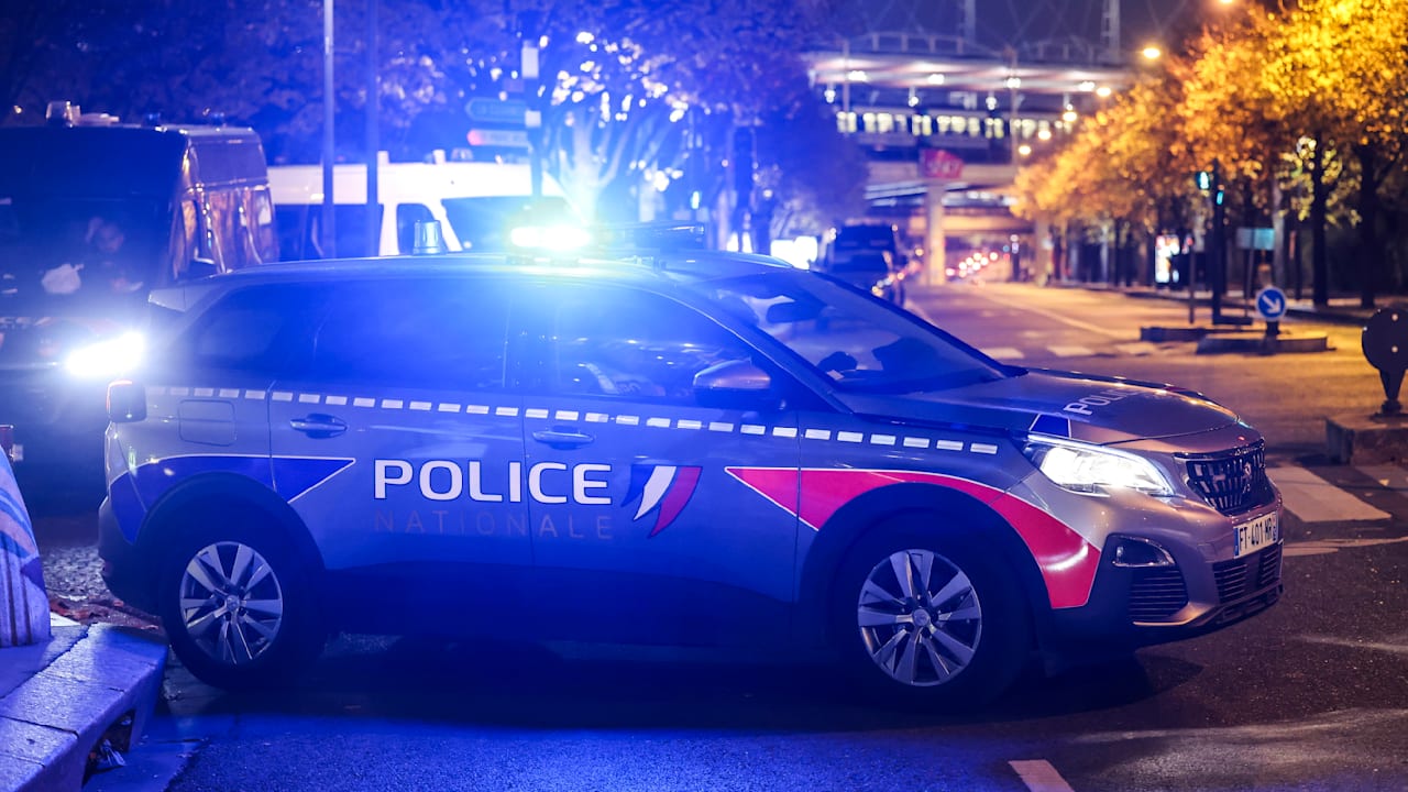Paris: Polizei findet Millionen-Schmuck in Unterhose | News