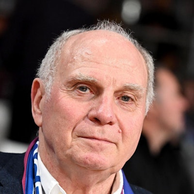 Uli Hoeneß bezieht im Doppelpass Stellung.