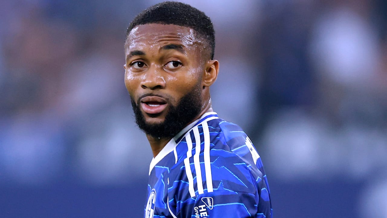 Transfer von Schalke-Star Sylla überraschend geplatzt! | Sport