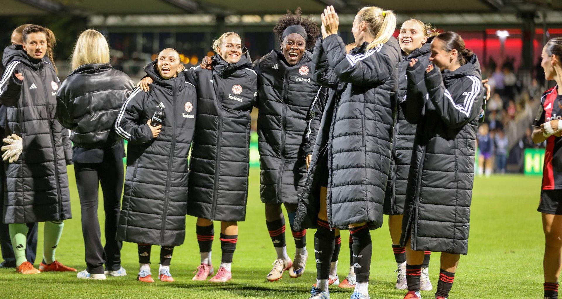 Eintracht Frankfurt Frauen tanken Selbstvertrauen für die kommenden Aufgaben | hessenschau.de