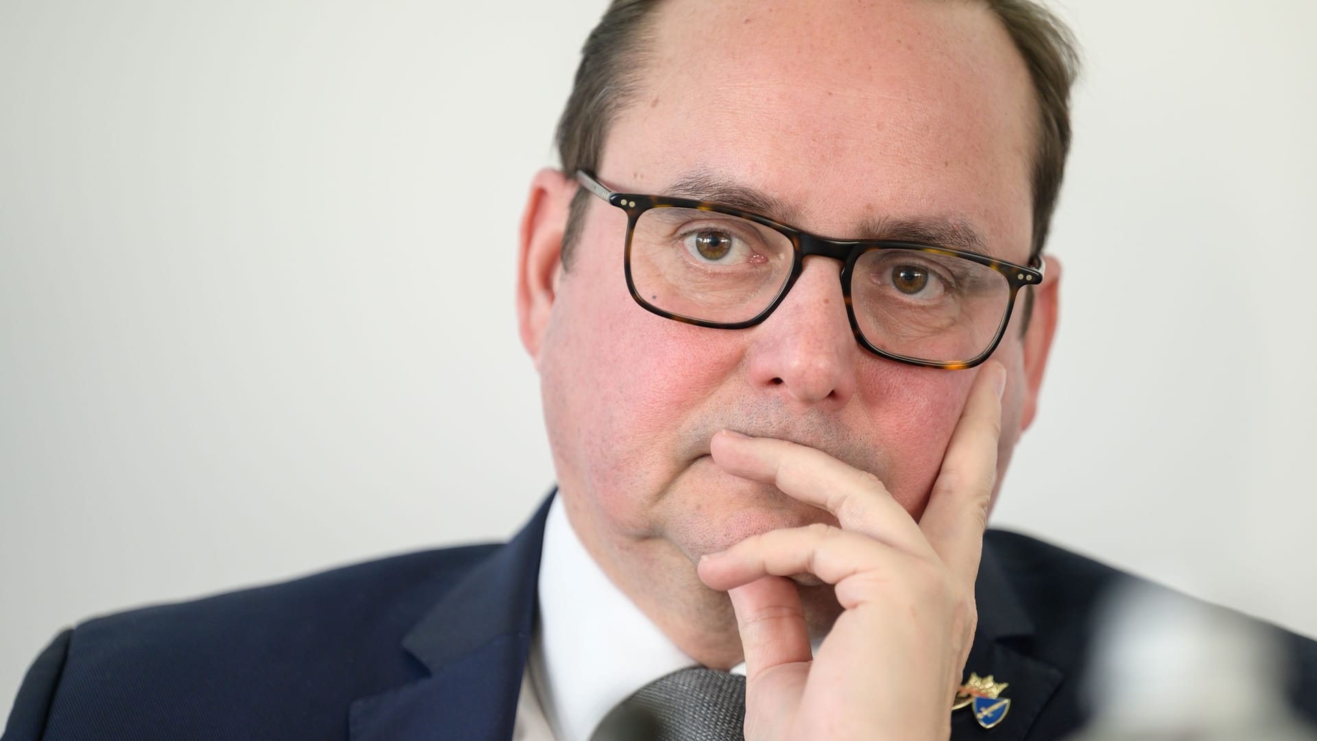 Essens Oberbürgermeister Thomas Kufen (CDU) (Archivfoto): In seiner Stadtverwaltung ist es seit Jahren zu Datenschutzpannen gekommen.