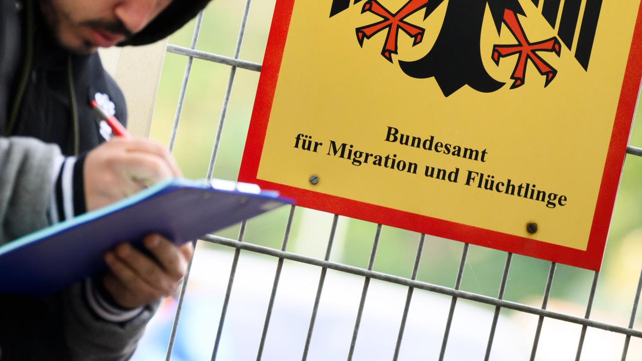 Warum es weniger Erstanträge und mehr Folgeanträge gibt