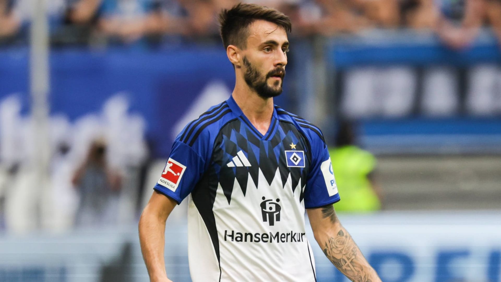 Fabio Vieira im HSV-Trikot: Der Portugiese hat in der Nachspielzeit gegen Union Berlin eine Rote Karte kassiert.
