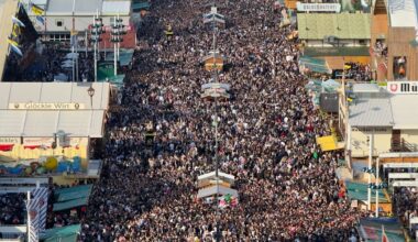Gedränge auf der Wiesn: Oktoberfest wegen Überfüllung geschlossen | Regional