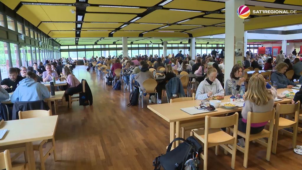 VIDEO | Vegetarische Mensa: Hochschulgruppe fordert an der Uni Kiel die Umstellung auf fleischloses Essen
