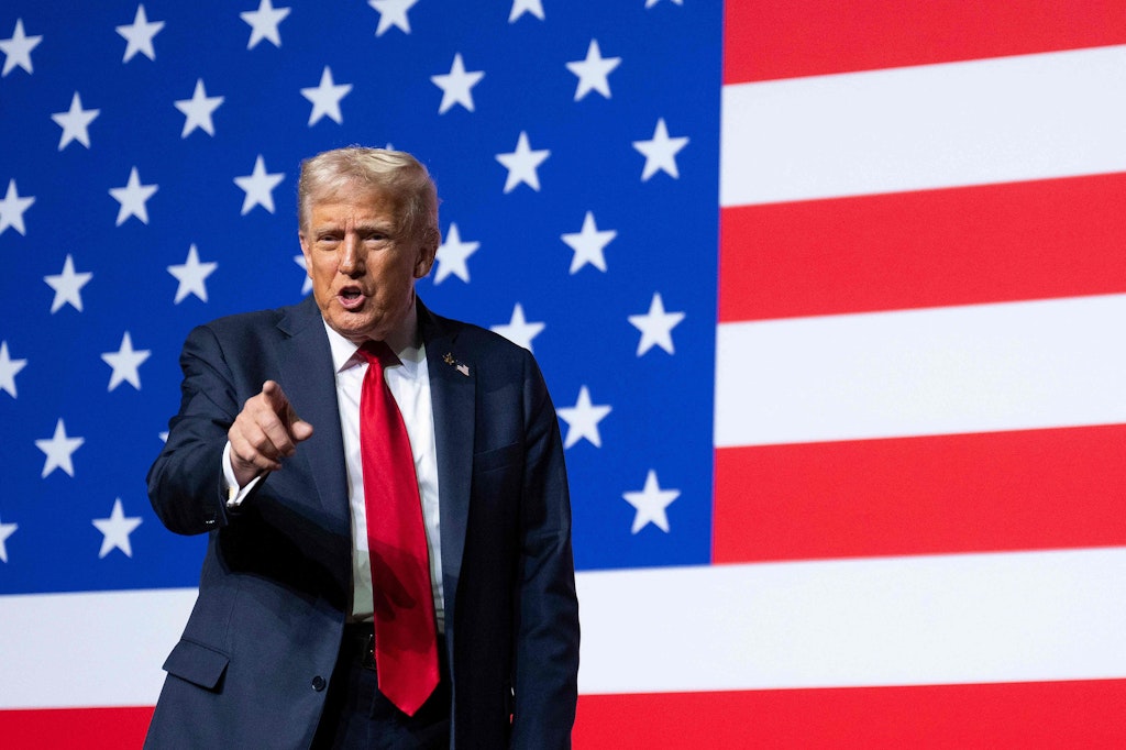 Donald Trump stimmt Militärspitze auf „Krieg“ in den USA ein