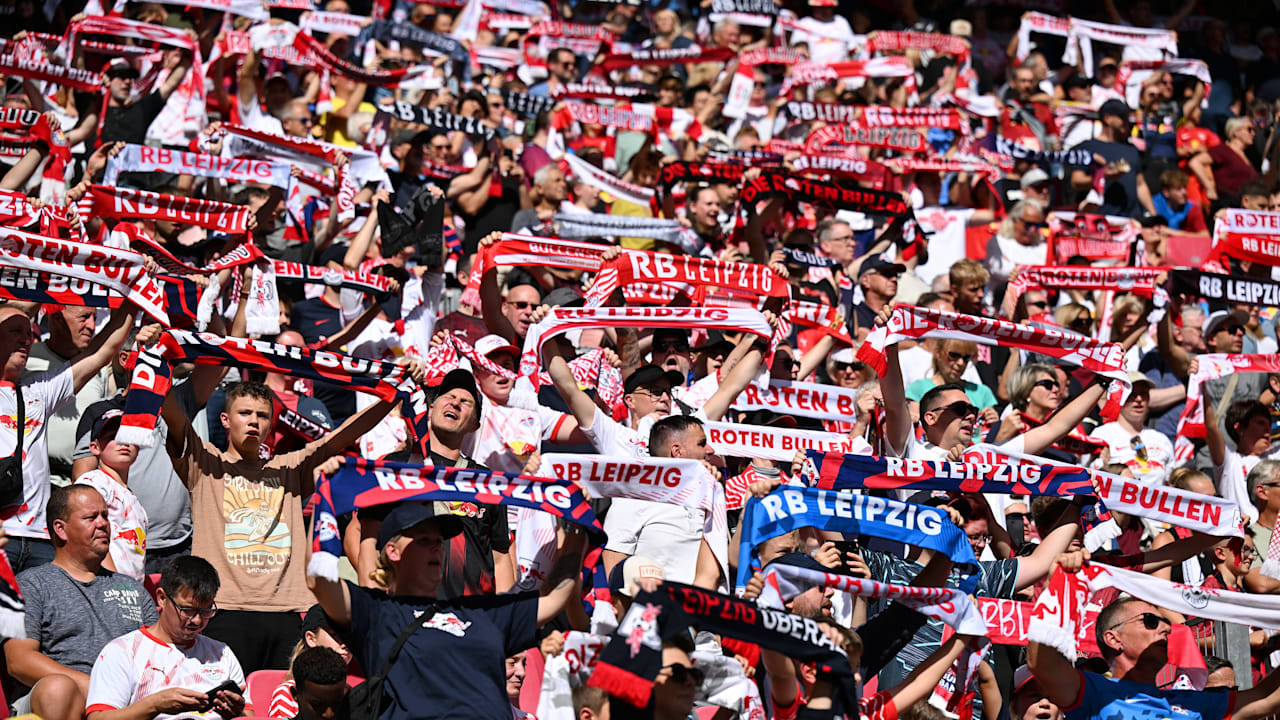 RB Leipzig: Rassismus-Ärger! Fan beleidigt Bundesliga-Stars mit Affenlauten | Sport
