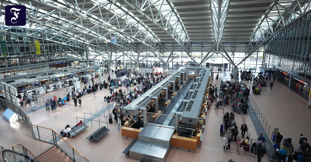 Kerosinmangel am Flughafen Hamburg löst Diskussionen aus
