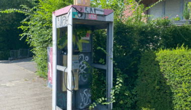 Rückbau alter Telefonzellen in Münster