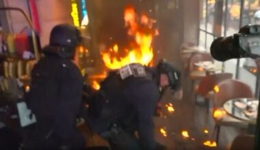 Krawalle quer durch Frankreich: Restaurant brennt lichterloh - Proteste erschüttern Paris