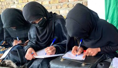 Taliban verbieten Bücher von Frauen - Kulturnachrichten - Kultur