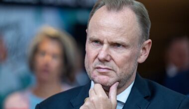 AfD Hamburg vs. Innensenator: Holocaust-Relativierung als Teil der AfD-DNA? Verfassungsgericht erklärt Aussage für zulässig