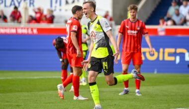 In der Fußball-Bundesliga jubelt Maximilian Beier von Borussia Dortmund nach seinem Tor zum 0:2 in Heidenheim.