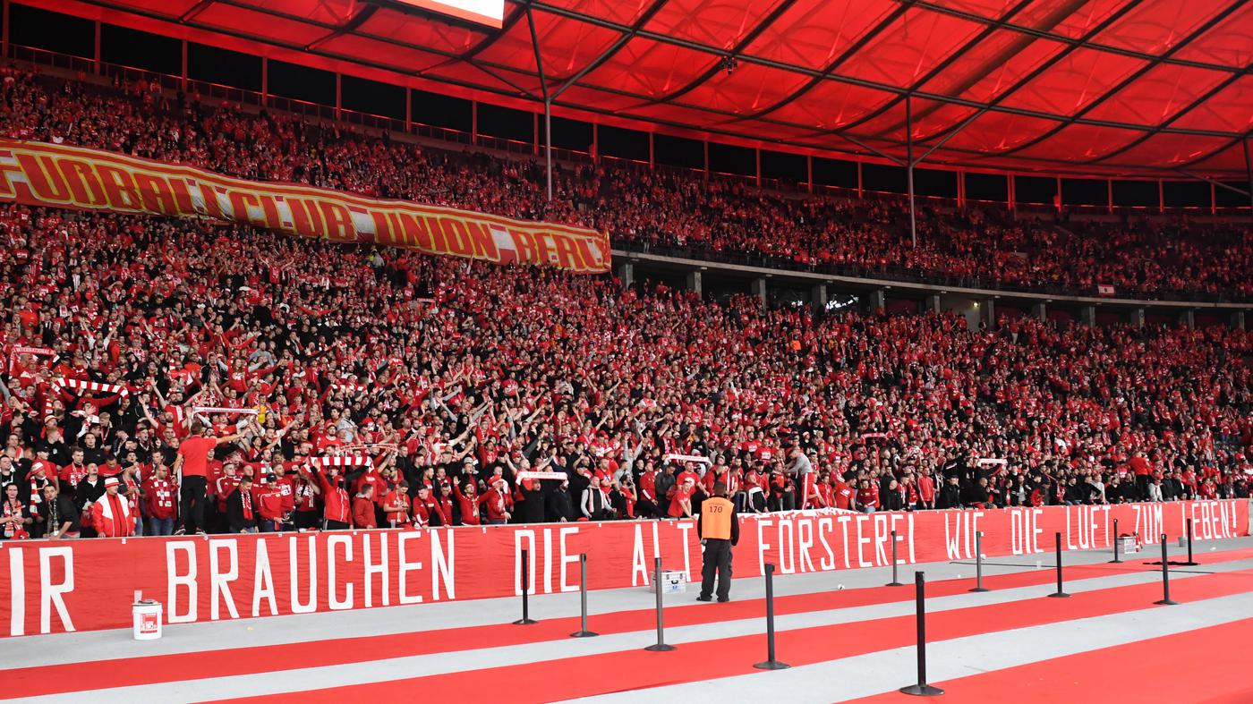 Polizei kontrolliert 200 Union-Fans wegen Pyrotechnik