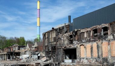 Feuer in Schönherrfabrik: Wieder Brand in ehemaliger Gießerei in Chemnitz