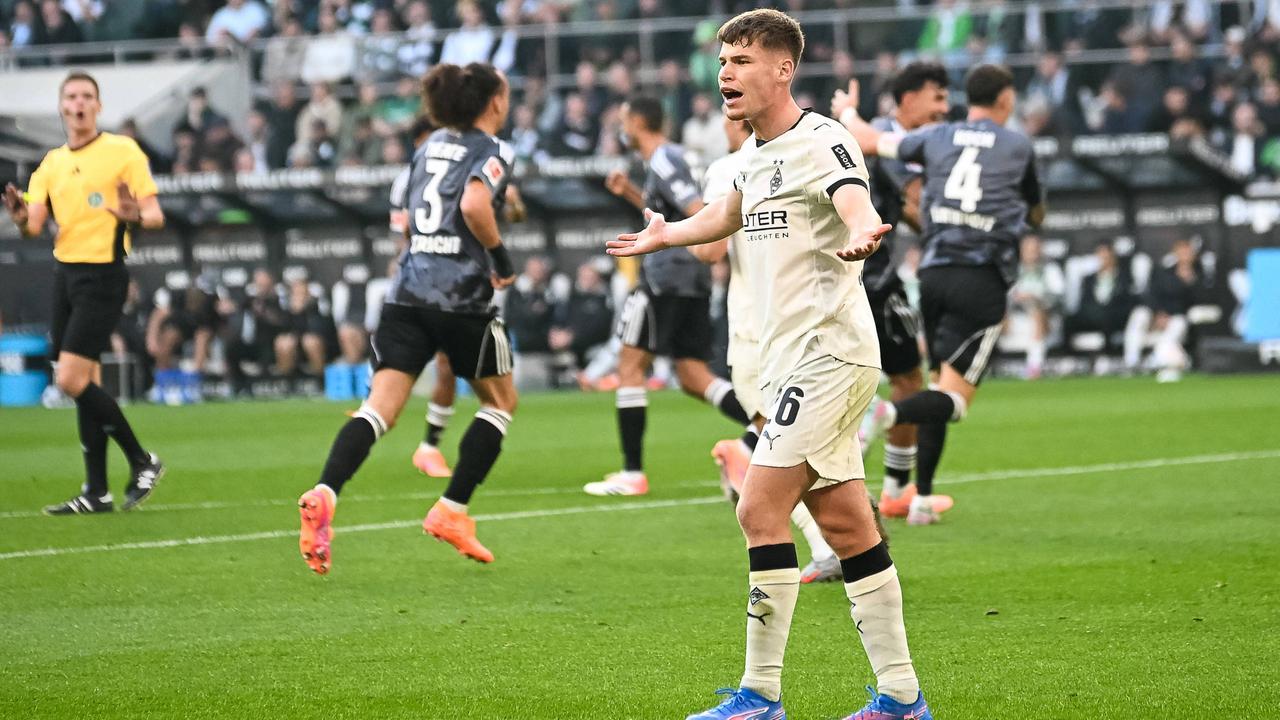 6:4 - Frankfurt gewinnt Tor-Spektakel in Gladbach