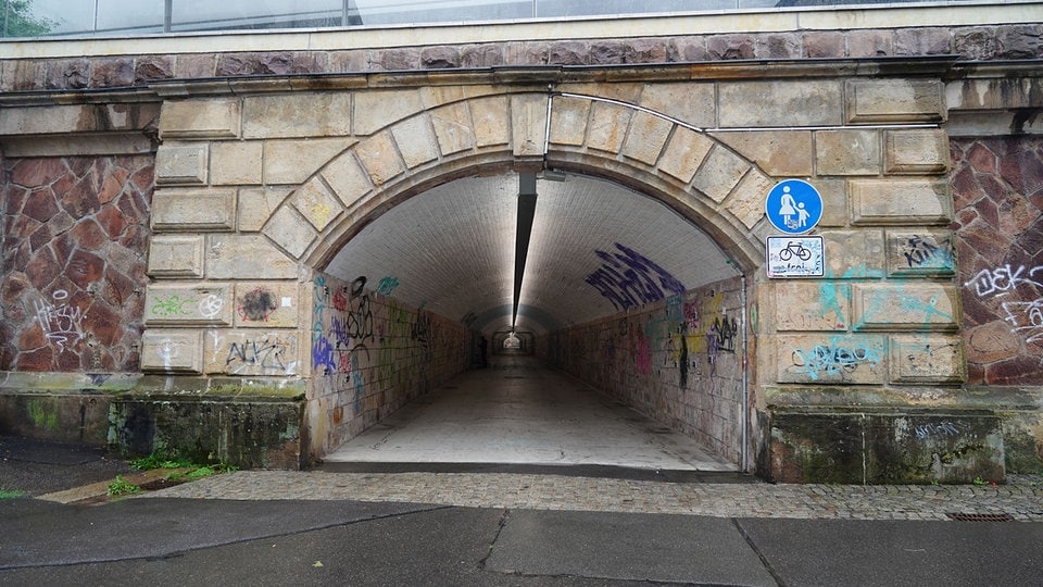 "Bazillenröhre" in Chemnitz: klingende Graffiti