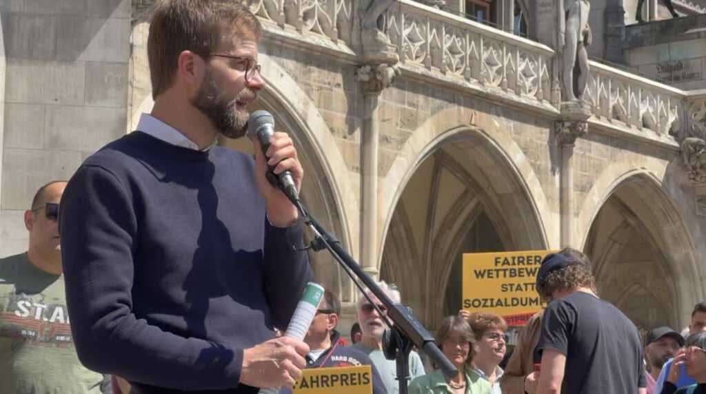 Taxiproteste in München gegen Billigfahrtanbieter und für Mindestpreise - Unternehmens-, Wirtschaft- und Branchen-Nachrichten (sonst.), Taxithemen (allg.), Plattformbetreiber | News | taxi heute - das unabhängige und bundesweite Taxi-Magazin