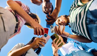 Was Berliner Schüler über ihre Smartphone-Sucht sagen