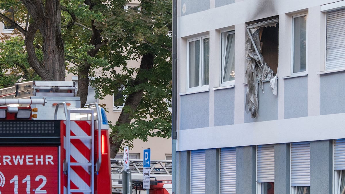 Bayern: Heftige Explosion in Nürnberger Wohnung – Ein Anwohner verletzt