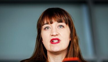 Heidi Reichinnek: „Schämen Sie sich“ – Scharfe Kritik an Linken-Politikerin nach Sozialismus-Äußerung