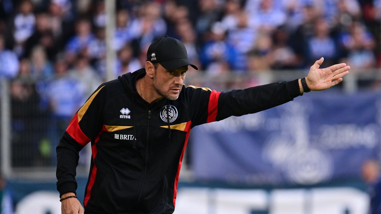 Hessen: SV Wehen Wiesbaden: Verärgerter Trainer Döring warnt vor "harter Nuss" Regensburg