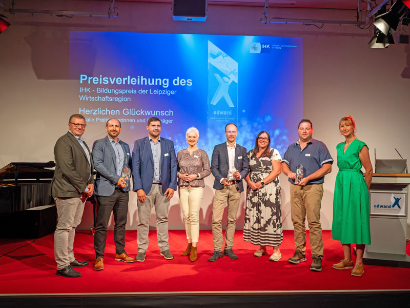 IHK zu Leipzig hat den Bildungspreis „edward“ an herausragende Ausbildungsunternehmen verliehen
