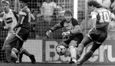 Düsseldorfer Karneval in Bochum: Als ein Bundesliga-Spiel schon vor Anpfiff vor dem Abbruch stand