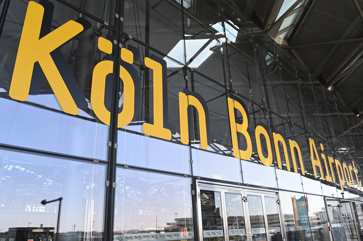 Flughafen Köln/Bonn verkündet es selbst – Urlauber jubeln