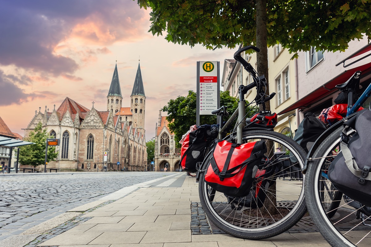 Geister-Radfahrer bringen Braunschweiger Busfahrer auf 180!- news38.de