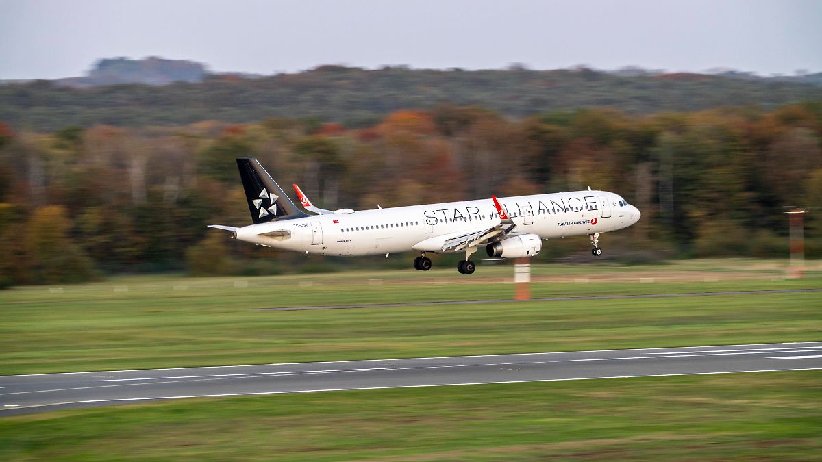 In Hannover gelandet: 28 Afghanen klagen sich Aufnahme in Deutschland ein