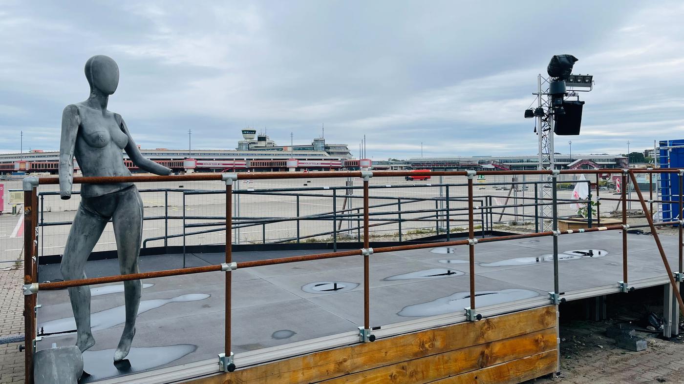 Neues Kollektiv bringt Musik und Kultur zum ehemaligen Flughafen Tegel